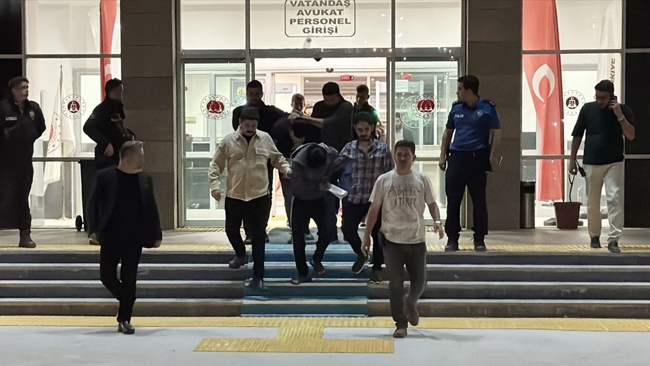 Kütahya'da Genç Kızın Cesedi Kuyuda Bulundu: 7 Yakın Tutuklandı