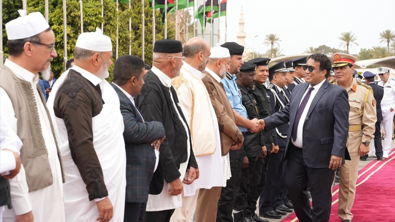 Libya Başkanlık Konseyi Başkanı Menfi, Almanya'daki Tedavisinin Ardından Ülkesine Döndü