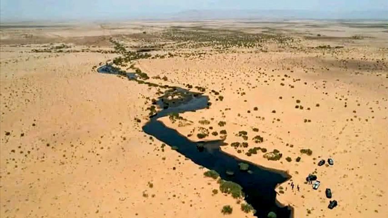 Libya'da Petrol Boru Hattında Sızıntı: Üretim Durduruldu