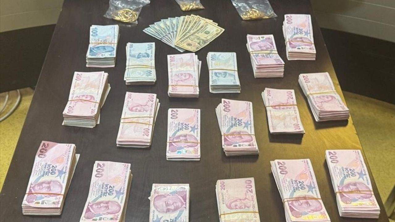 Mardin'de Kuyumculara Sahte Altın Satan İki Şüpheli Yakalandı