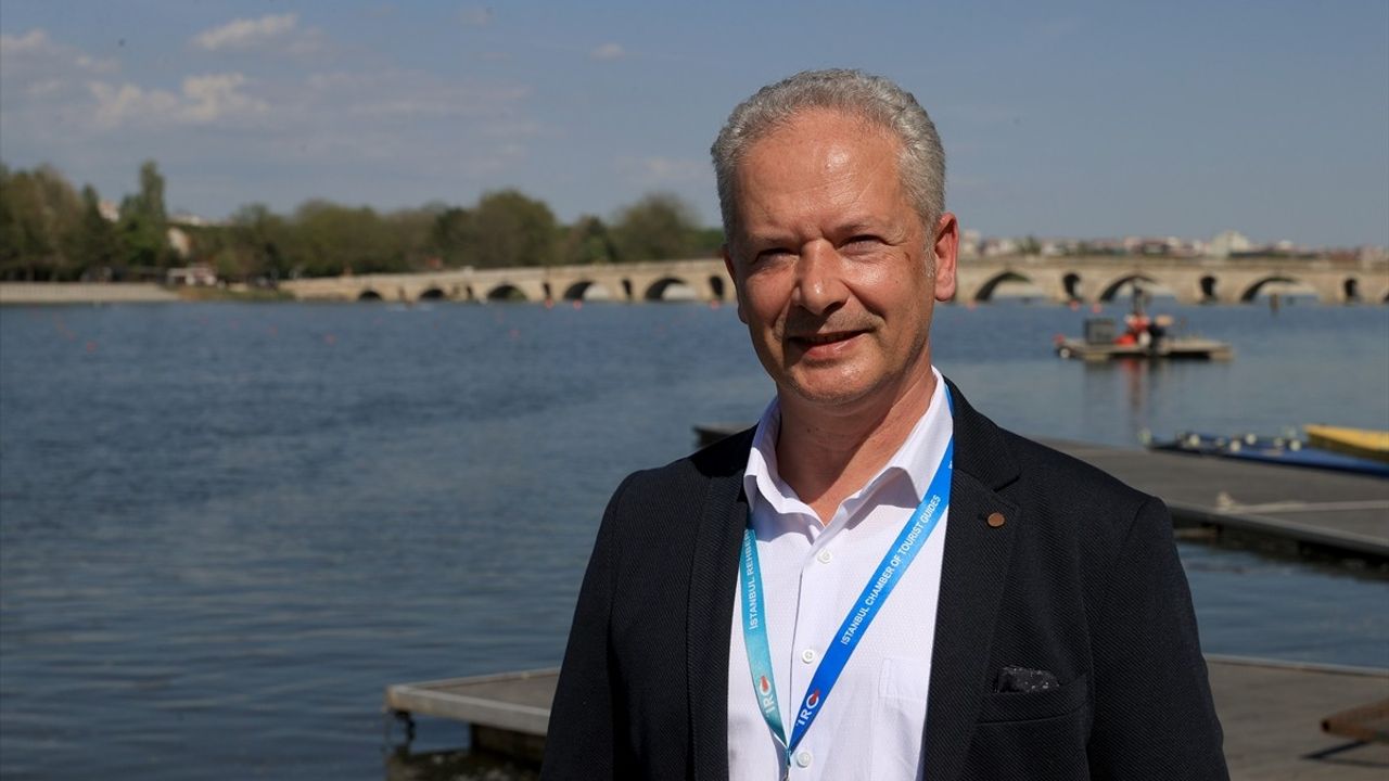 Meriç Nehri'nde Kürek Yarışları: Edirne Turizmine Yeni Bir Soluk