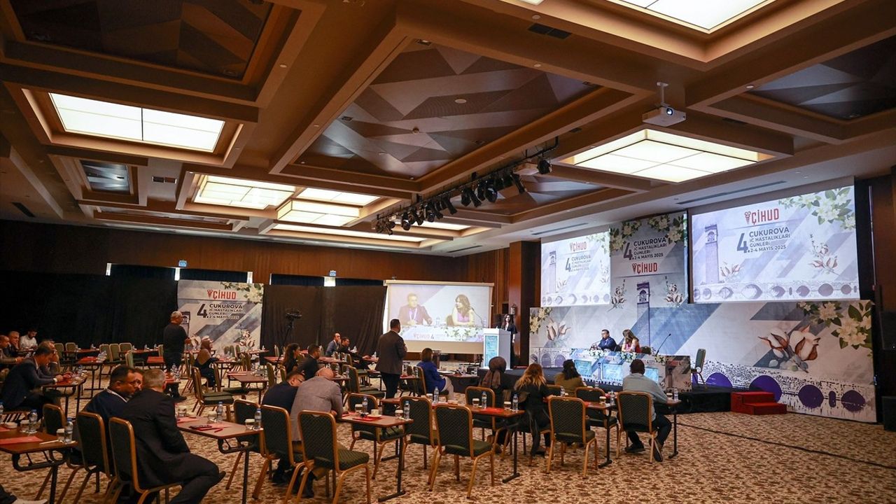 Mersin'de 4. Çukurova İç Hastalıkları Günleri Başarıyla Tamamlandı