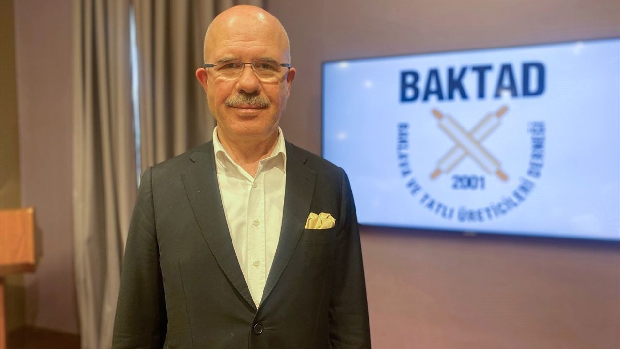 Mersin’de Baklava ve Tatlı Üreticileri Buluştu