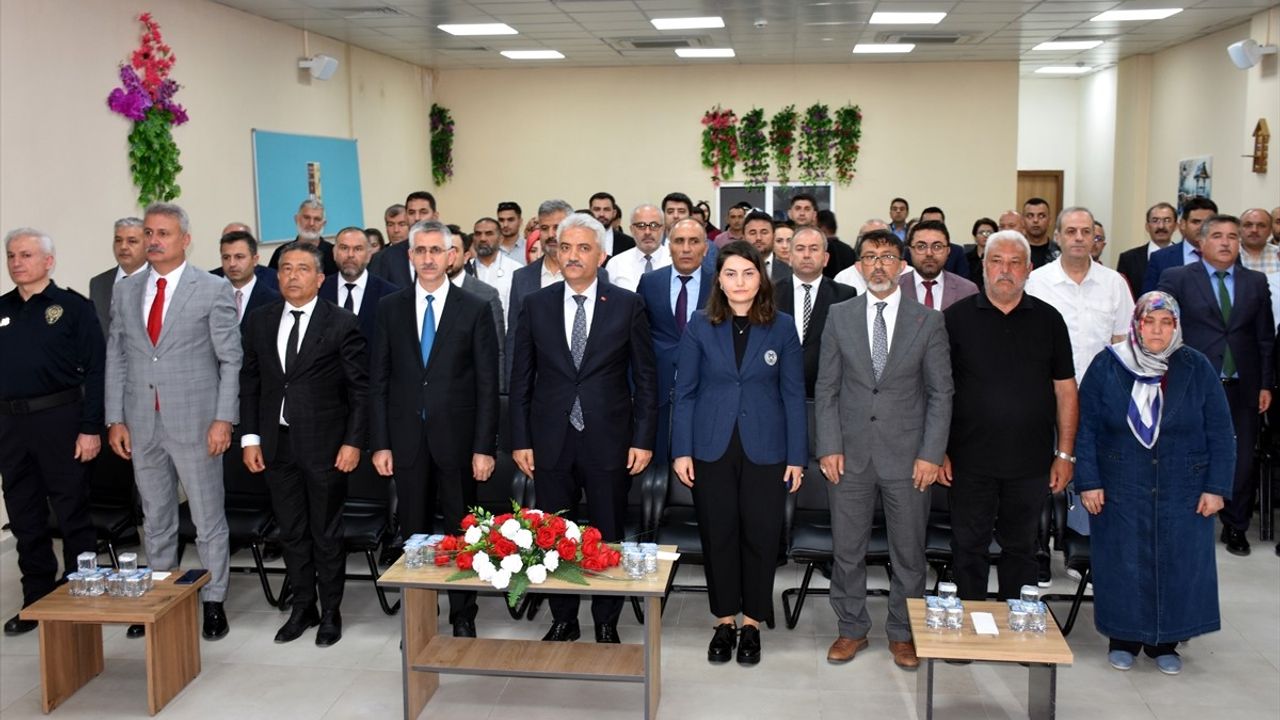 Milli Eğitim Bakan Yardımcısı Yılmaz, Kırıkkale'de Yabancı Dil Programına Katıldı