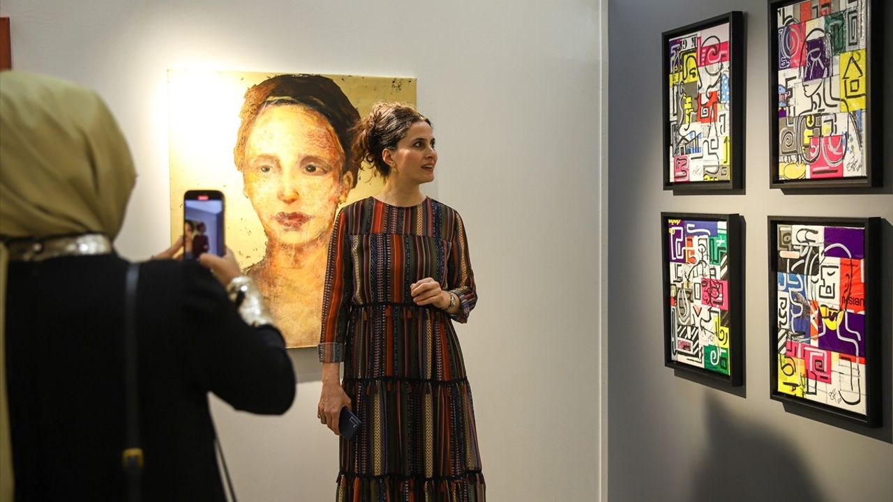Mısır'da YEE Destekli 'Empower Her Çağdaş Sanat Fuarı' Başladı