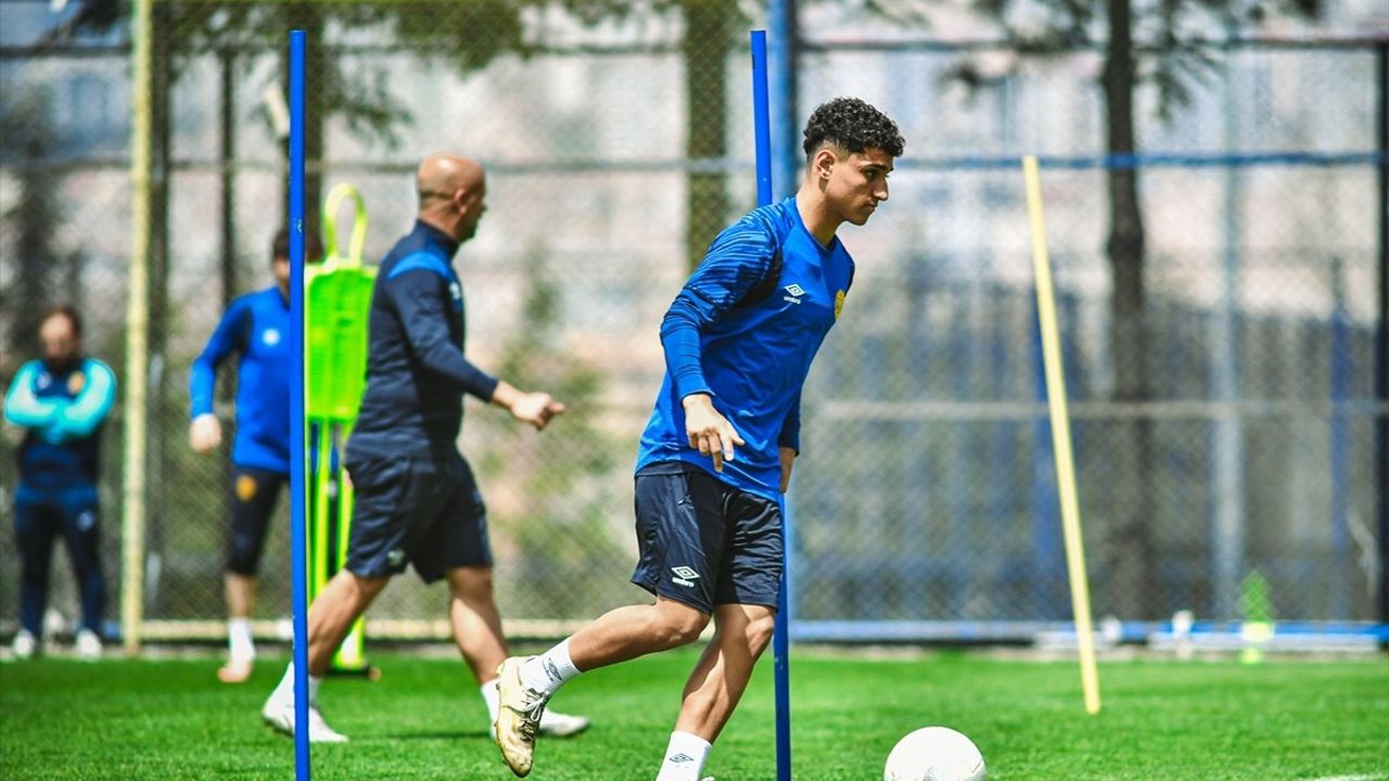 MKE Ankaragücü, Keçiörengücü Maçı İçin Hazırlıklarını Sürdürüyor
