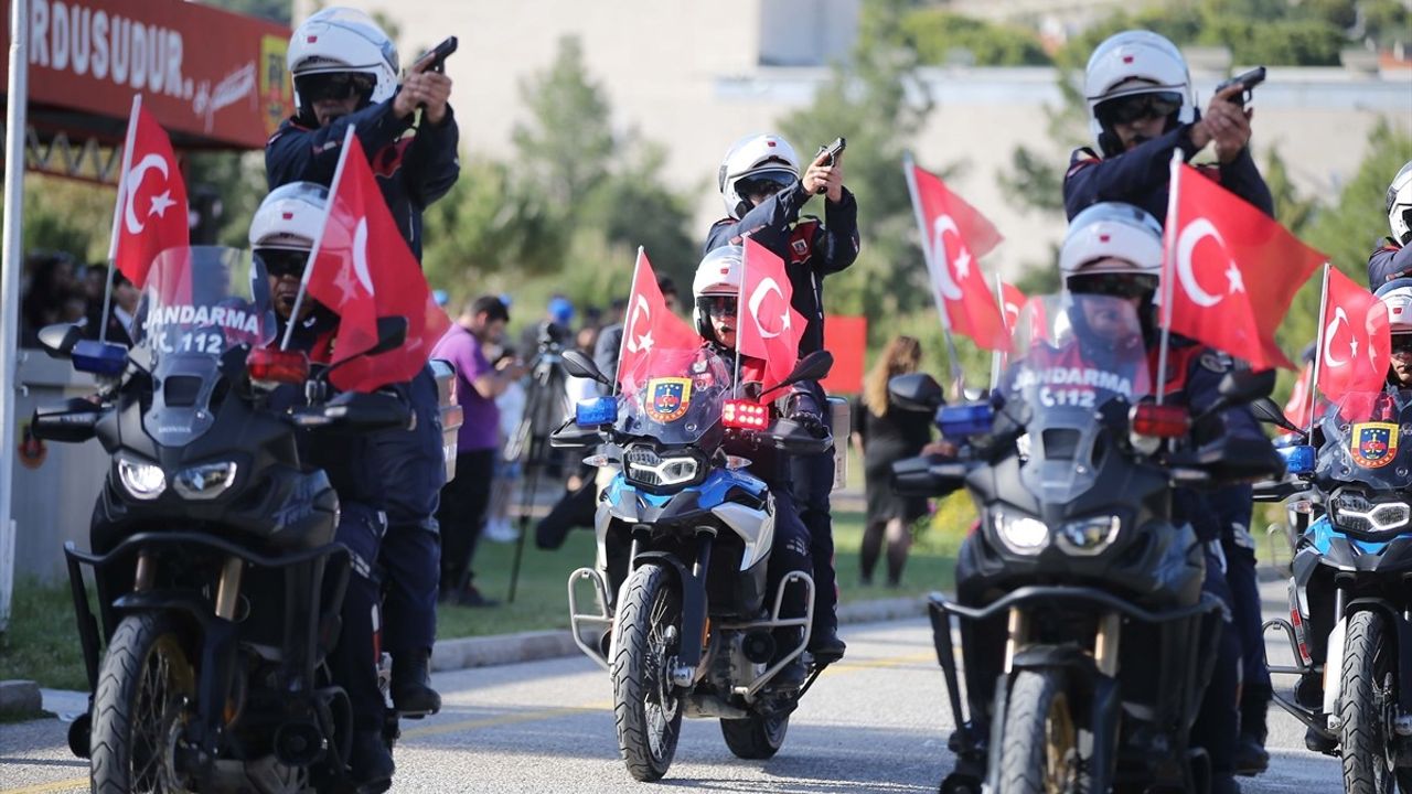Muğla'da Engelli Gençler Askerlik Hayalini Gerçekleştirdi