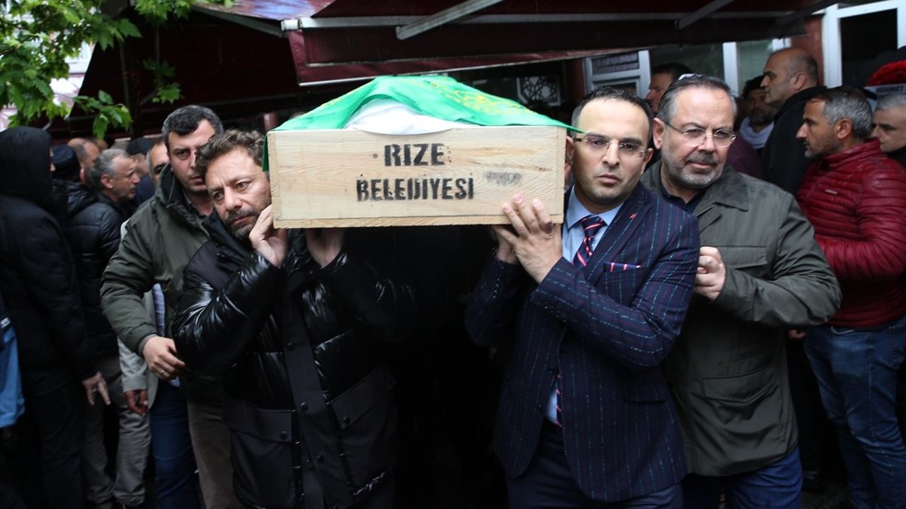 Muhammed Avcı'nın Babası Hacı Kemal Avcı Son Yolculuğuna Uğurlandı