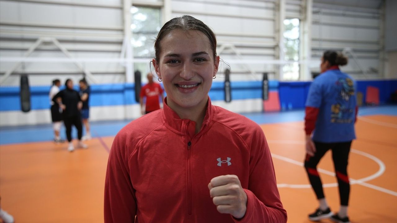 Olimpiyat Üçüncüsü Esra Yıldız Kahraman'ın Hedefi Altın Madalya