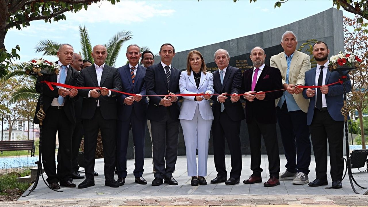 Ondokuz Mayıs Üniversitesi'nde 2024 Akademi Ödül Töreni Gerçekleşti