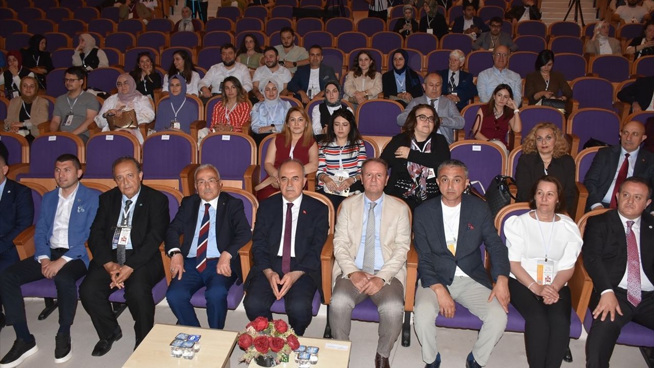 Ordu'da 3. Uluslararası Doğu Karadeniz Aile Hekimliği Kongresi Başladı