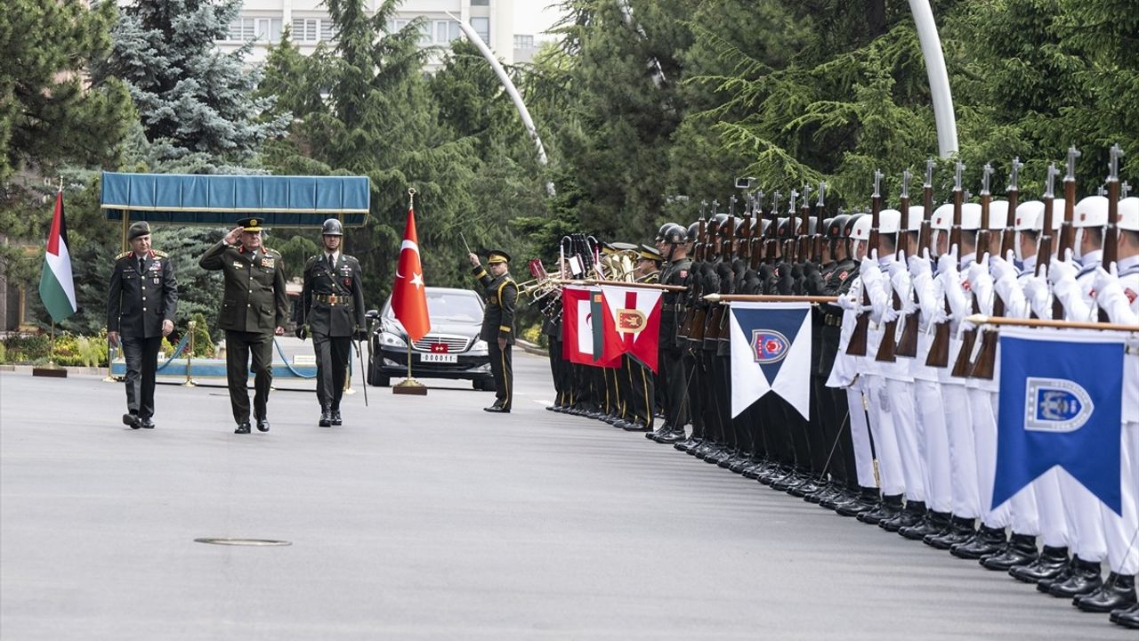 Orgeneral Gürak, Ürdün Genelkurmay Başkanı ile Görüştü