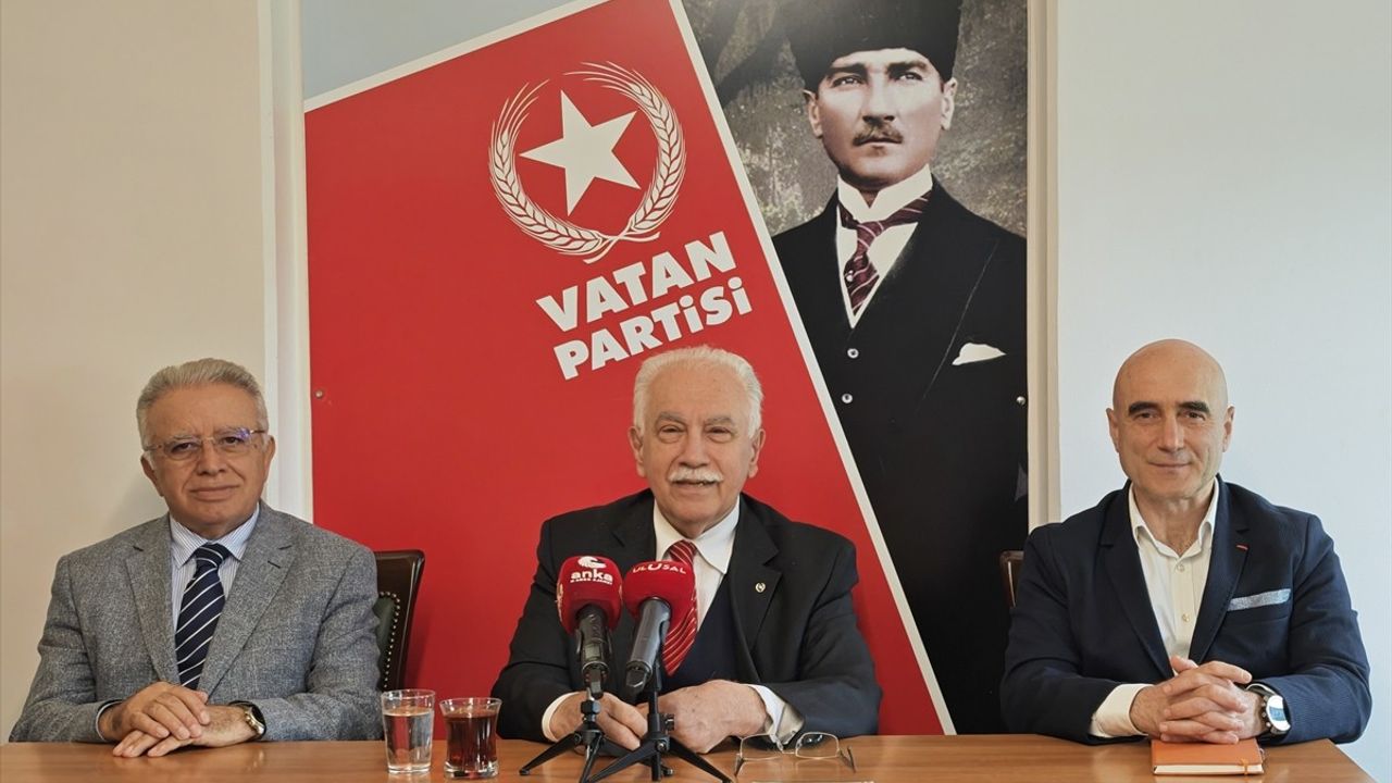 Perinçek'ten Dedeağaç'taki NATO Tatbikatına Sert Tepki