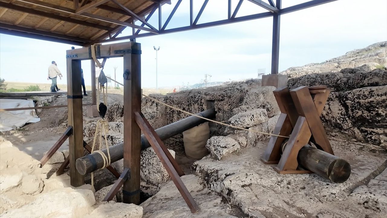 Perre Antik Kenti'nde Hologram Teknolojisi ile Tarihi Canlandırma