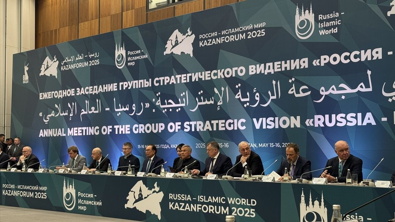 Putin'den KazanForum'a Destek: Dostluk ve İşbirliği Vurgusu