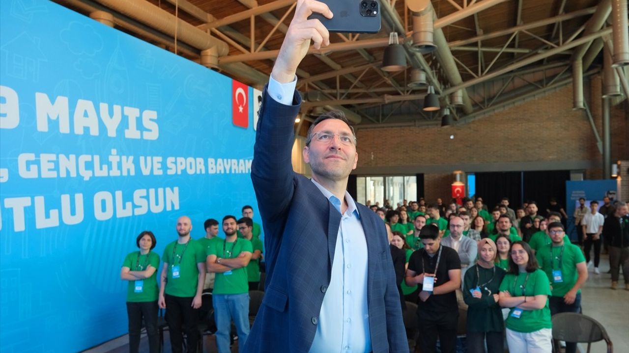 Roketsan, 19 Mayıs’ta Genç Mühendisleri Ağırladı