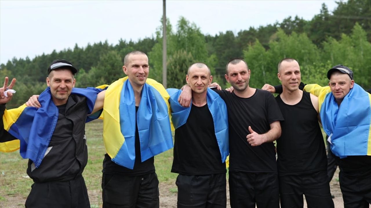 Rusya ve Ukrayna, İstanbul'daki Esir Takasını Tamamladı