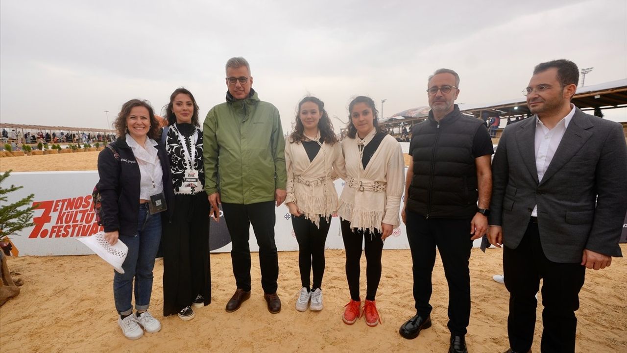 Sağlık Bakanı Memişoğlu'ndan 7. Etnospor Kültür Festivali'ne Ziyaret
