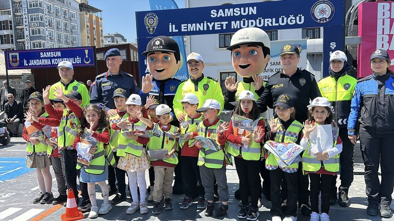 Samsun'da Çocuklara Trafik Eğitimi Verildi