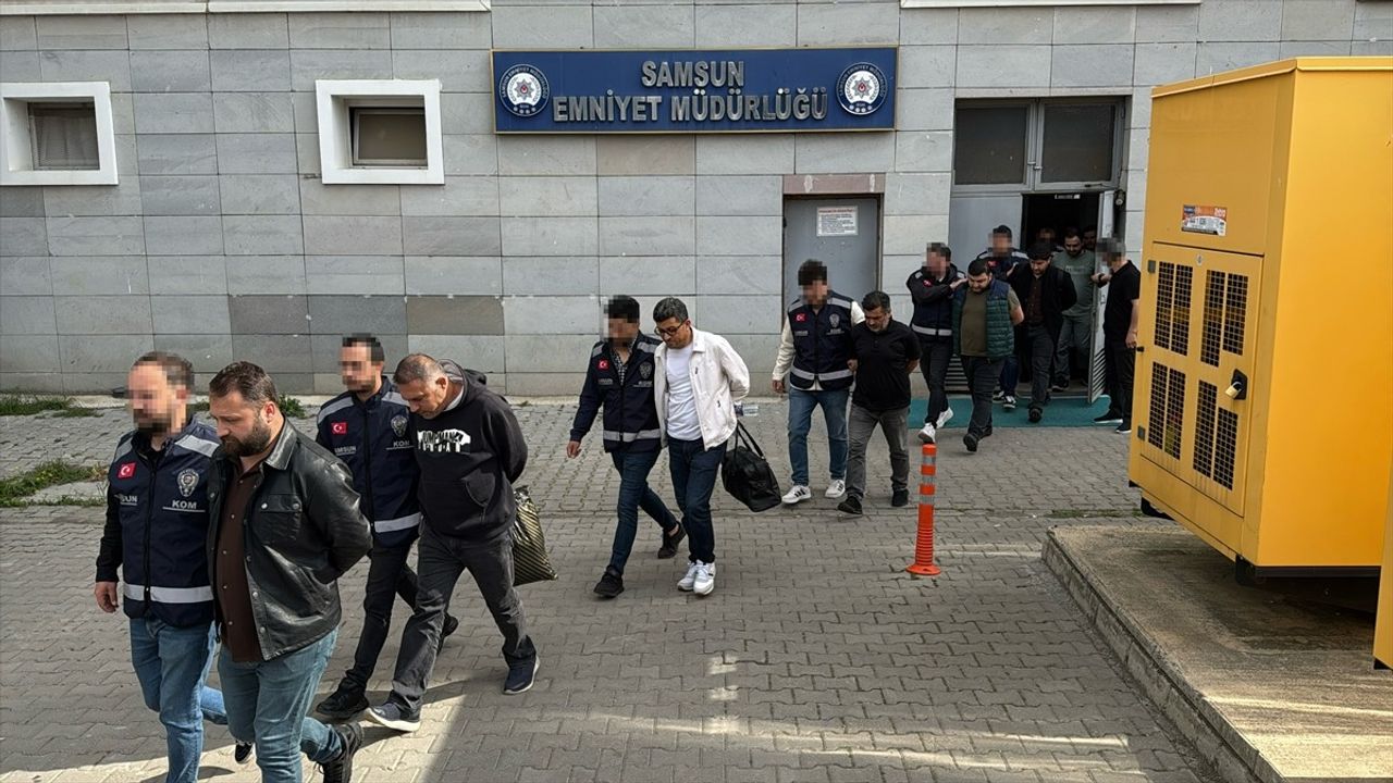 Samsun'da FETÖ Soruşturmasında 5 Tutuklama