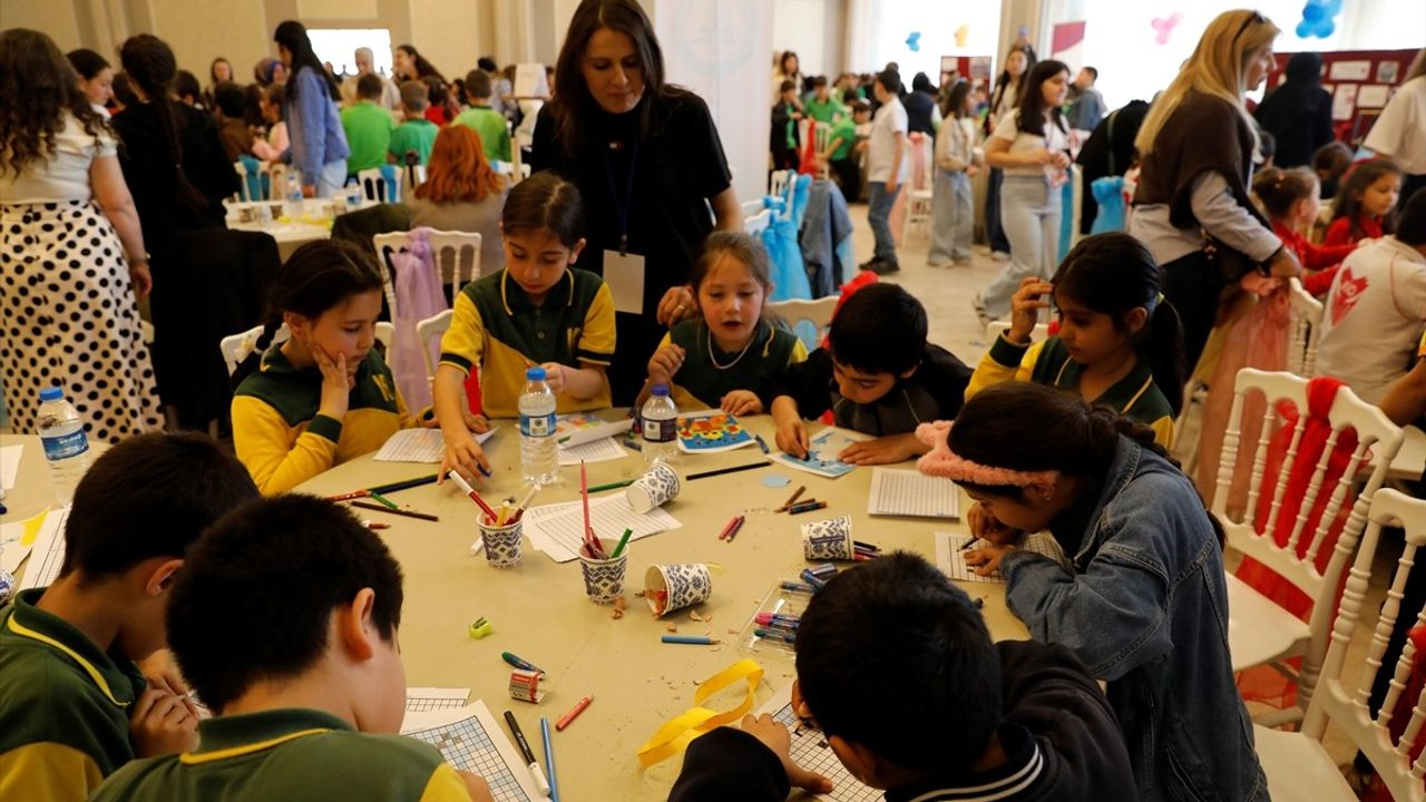 Samsun'da Matematik Şenliği ile Öğrencilerin Matematik Sevgisi Artıyor
