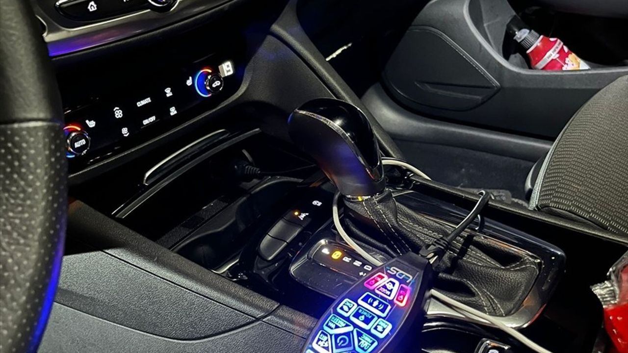 Samsun'da Radar Tespit Cihazıyla 'Çakar' Bulunan Sürücüye 156 Bin Lira Ceza!