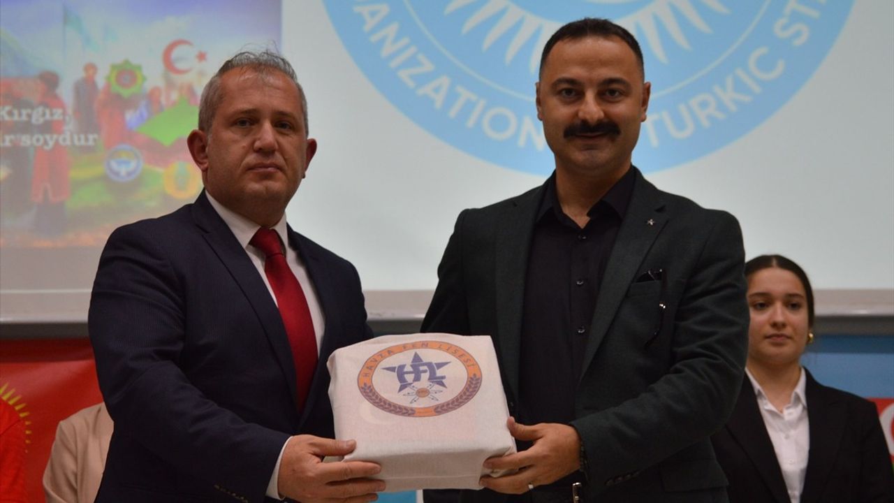 Samsun'da Türk Devletleri Teşkilatı Paneli Düzenlendi