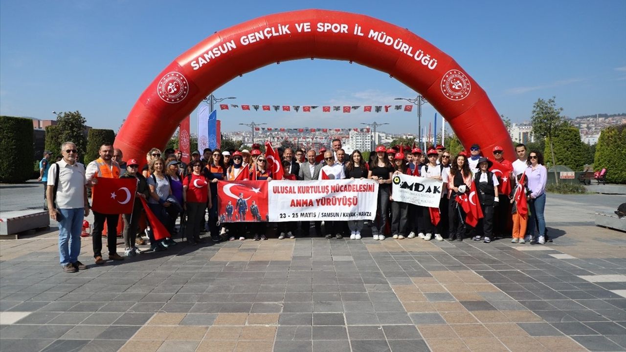 Samsun'da Ulusal Kurtuluş Mücadelesi 15. Anma Yürüyüşü Gerçekleştirildi