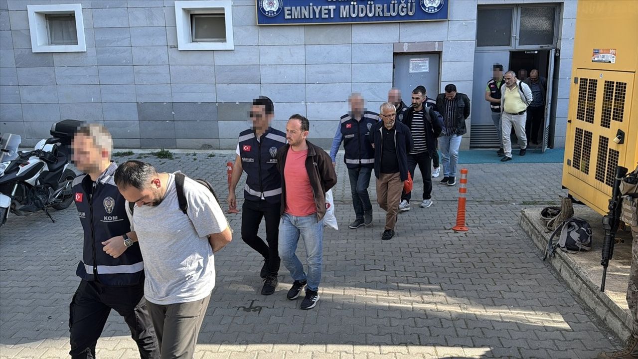Samsun Merkezli FETÖ Soruşturmasında 7 Zanlı Adliyeye Sevk Edildi