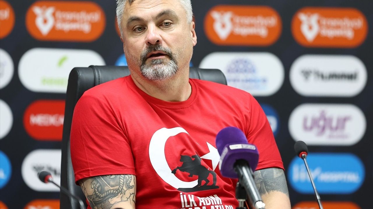 Samsunspor, Sivasspor'u 1-0 Yenip 60 Puanla Tarih Yazdı