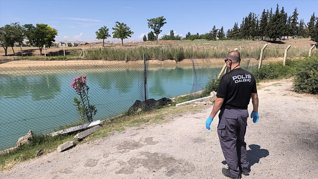 Şanlıurfa'da Akıntıya Kapılan Çocuğun Cesedi Bulundu