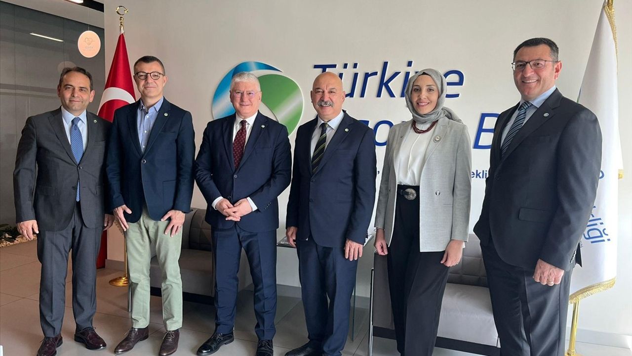 Sigorta Sektörü 2025'te 30 Milyar Dolar Büyüklüğe Ulaşacak