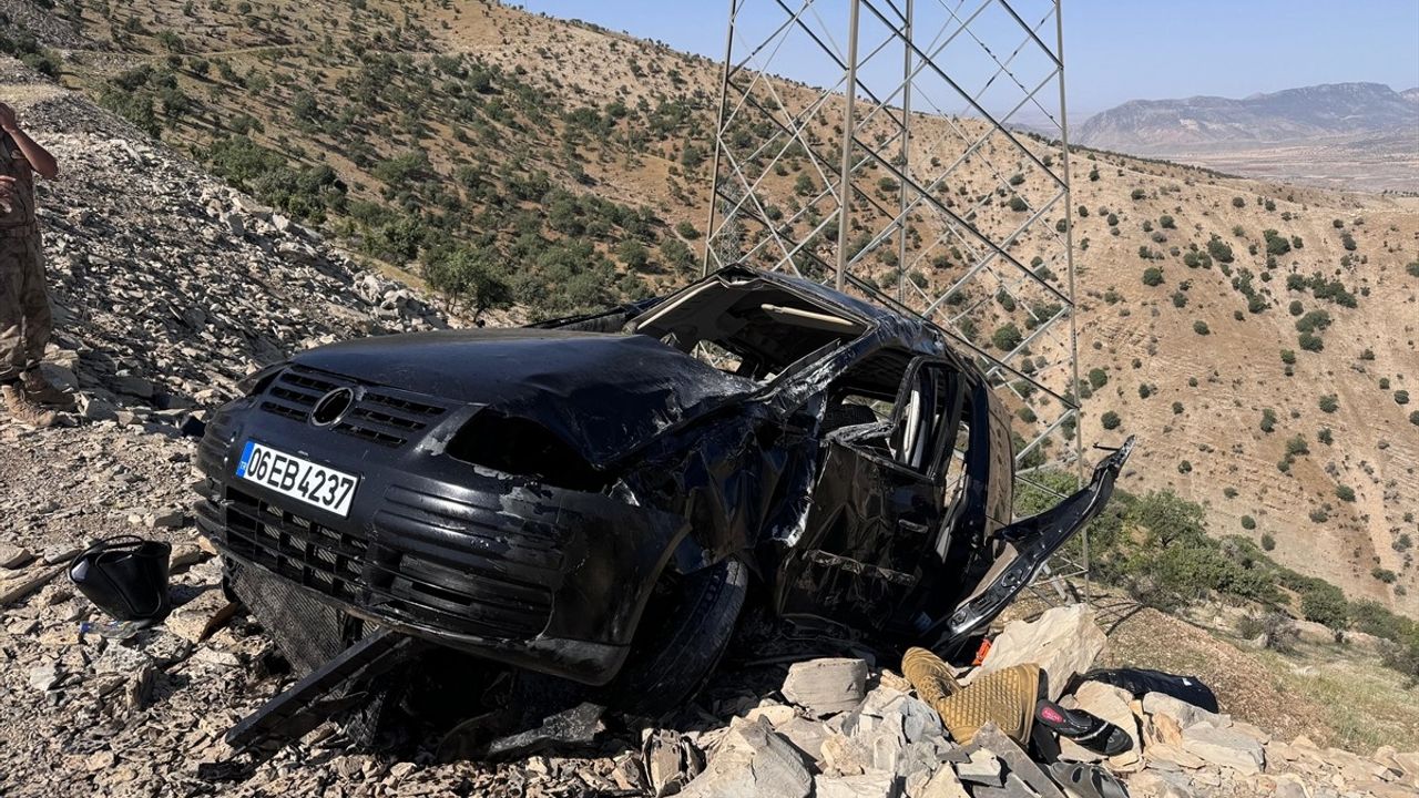 Şırnak'ta Trafik Faciası: 3 Ölü, 3 Yaralı