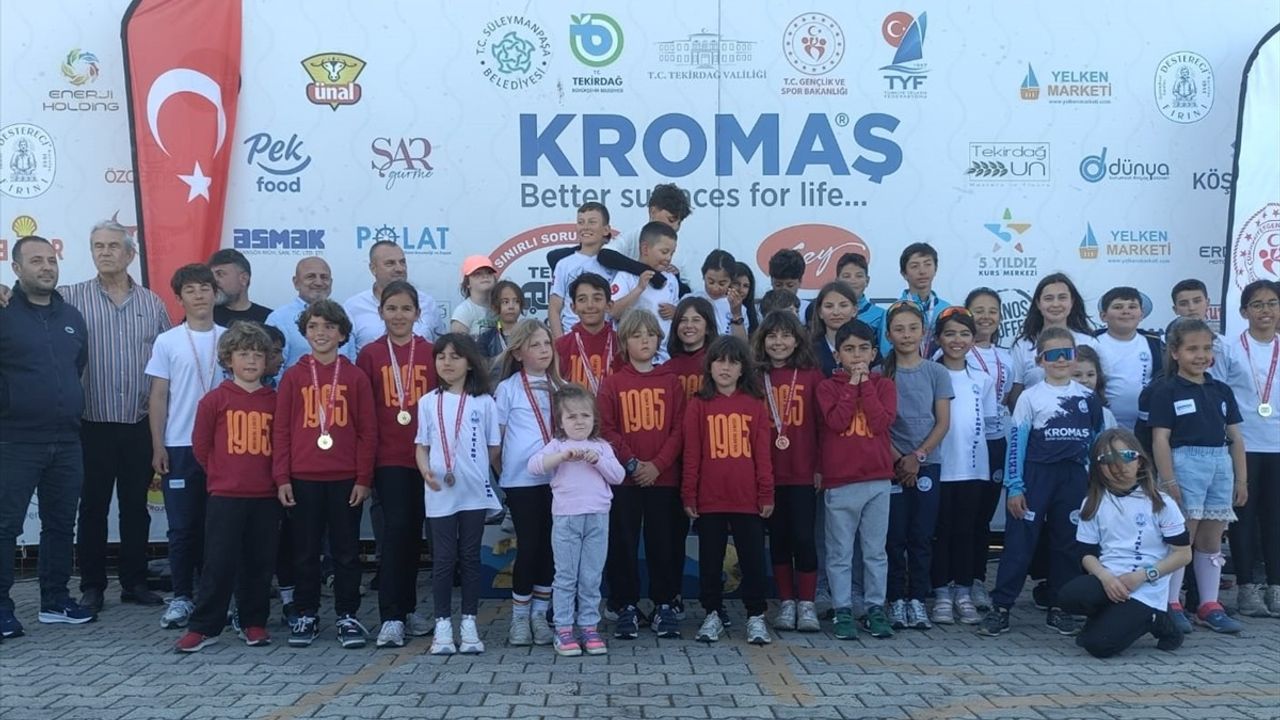 Tekirdağ'da Gençlik ve Spor Bayramı Yelken Yarışları Coşkuyla Gerçekleşti