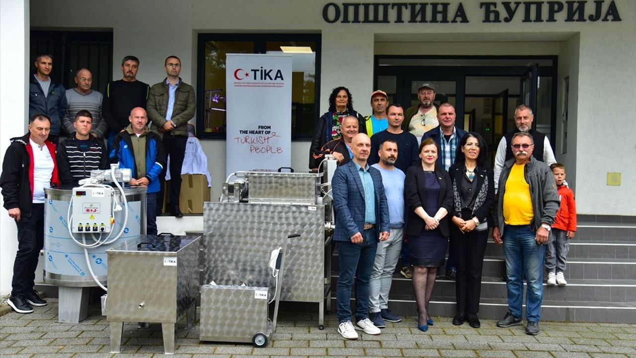 TİKA, Sırbistan'da Arıcılığa Destek Projeleriyle Üreticileri Güçlendiriyor