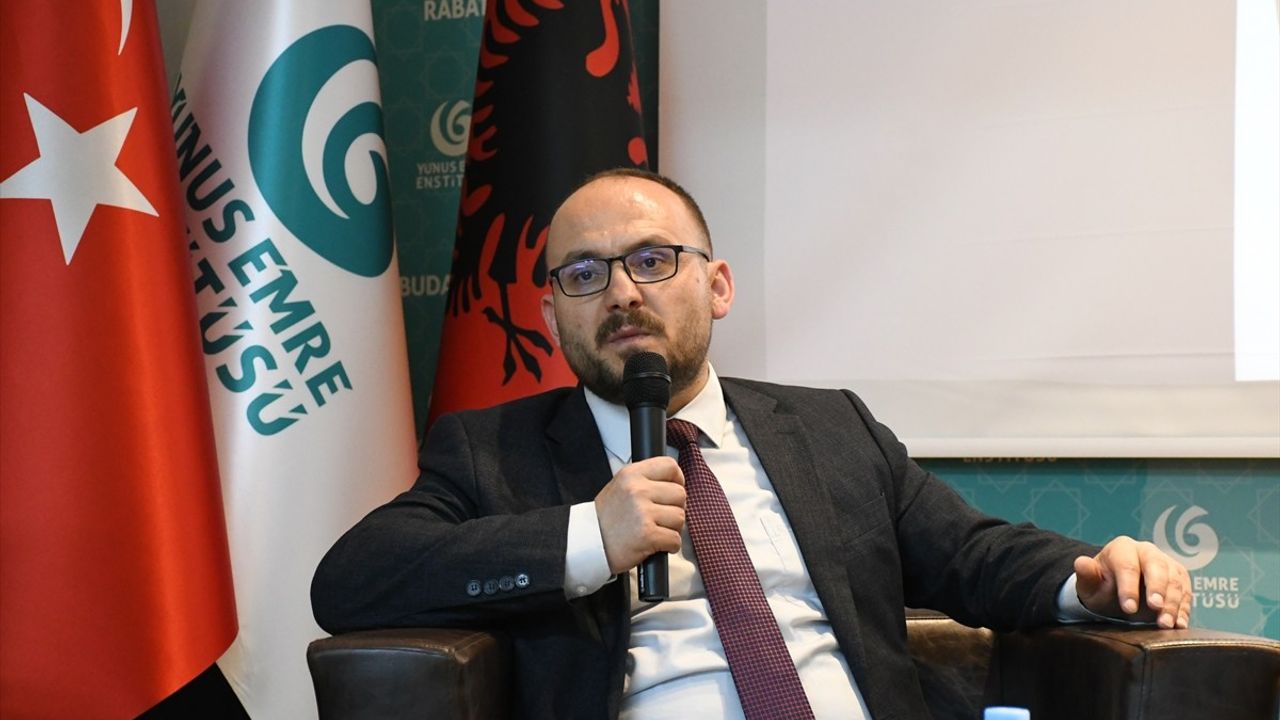 Tiran'da 'Nil'den Tuna'ya Gönül Coğrafyamız' Söyleşisi Yapıldı