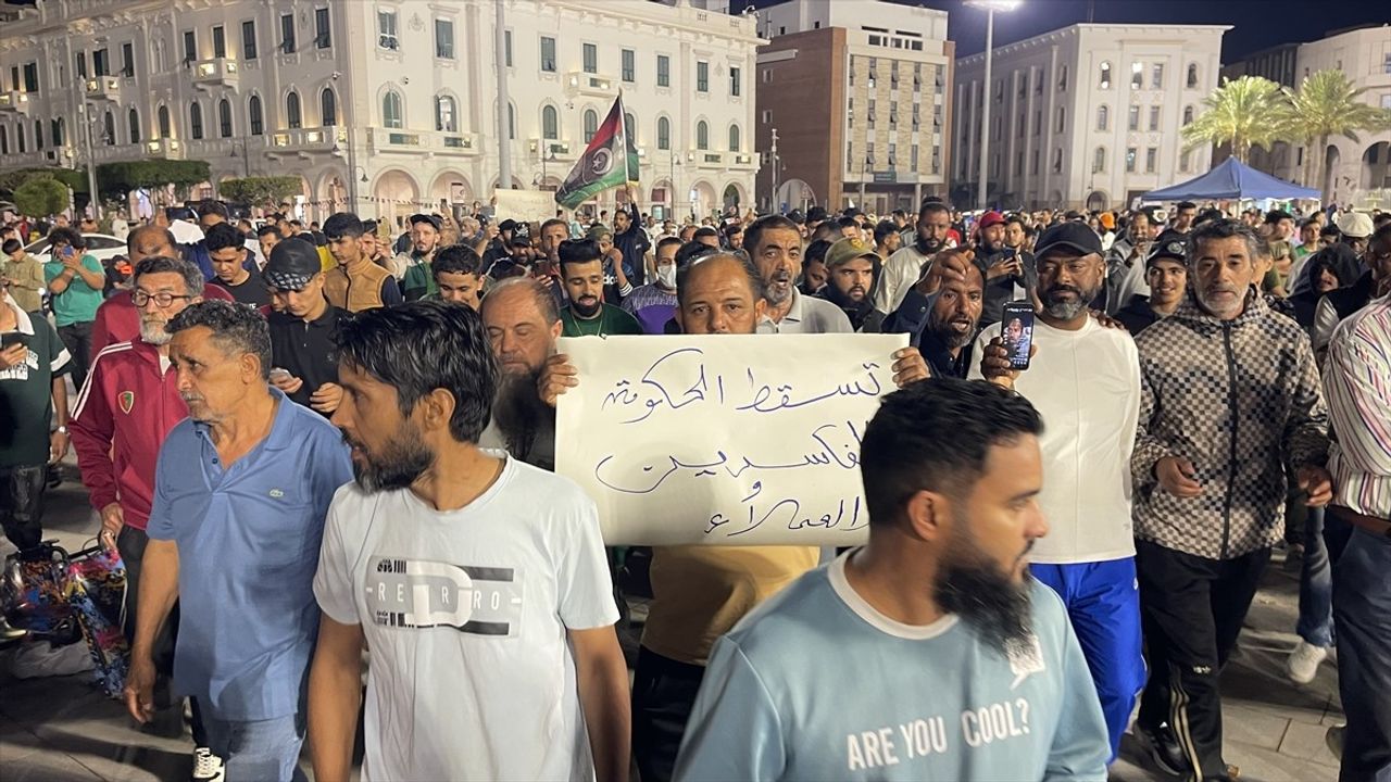 Trablus'ta Gösteri Katılımı Düşüyor