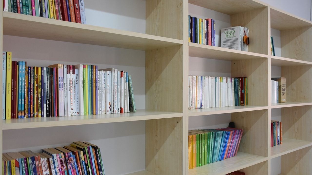 Trabzon'da 'Şampiyon Melekler' Kütüphanesi Açıldı