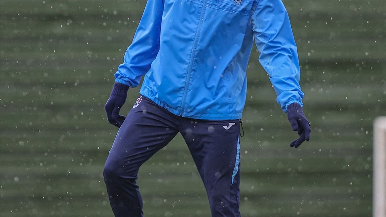 Trabzonspor Hazırlıklarını Sürdürüyor: Galatasaray Maçı Öncesi Son Antrenmanlar