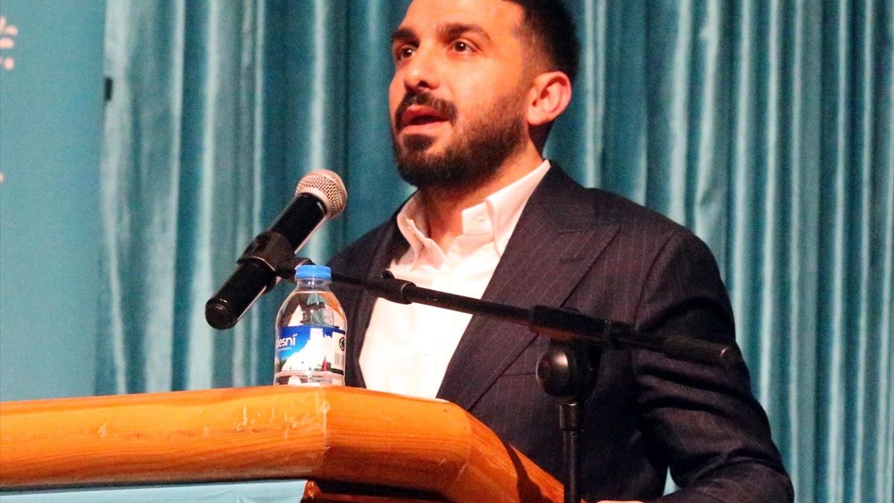 TÜGVA Genel Başkanı Beşinci: Gençlik Barbar Güçlere Baş Kaldırıyor