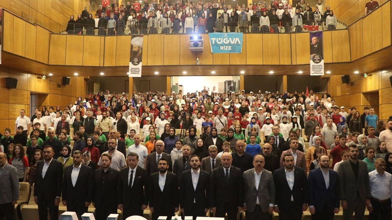 TÜGVA Genel Başkanı Beşinci, Rize ve Artvin'deki Yaz Okulu Tanıtım Törenine Katıldı