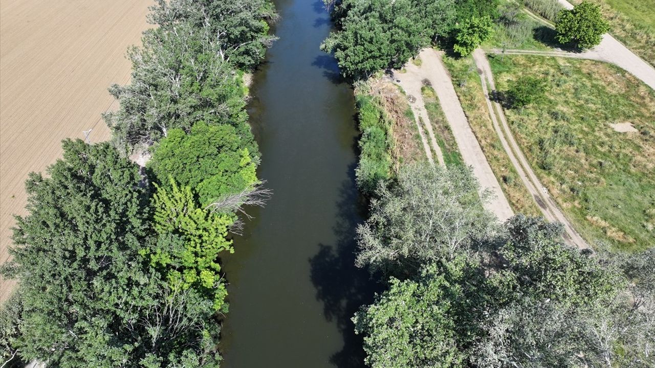Tunca Nehri'nin Debisi Mayıs Yağmurlarıyla 2 Kat Arttı