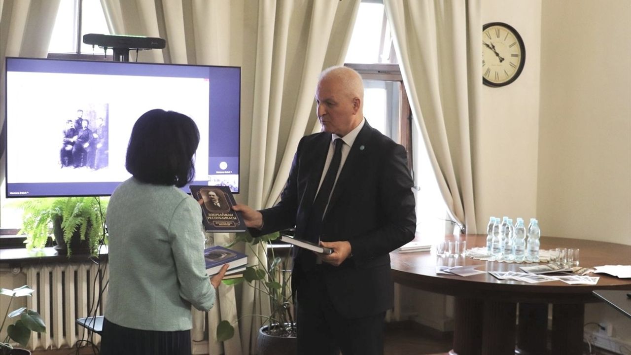 Türk Akademisi, Sadık Bey Ağabeyzade’yi Polonya’da Anıldı