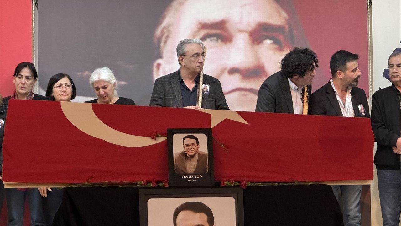 Türk Halk Müziği Sanatçısı Yavuz Top, Son Yolculuğuna Uğurlandı