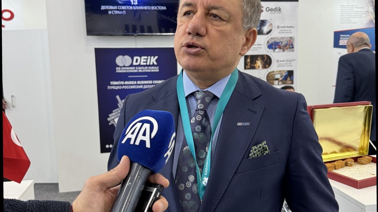 Türk İş İnsanları, Rusya ile 100 Milyar Dolarlık Ticaret Hedefi İçin Barış Müzakerelerine Odaklandı