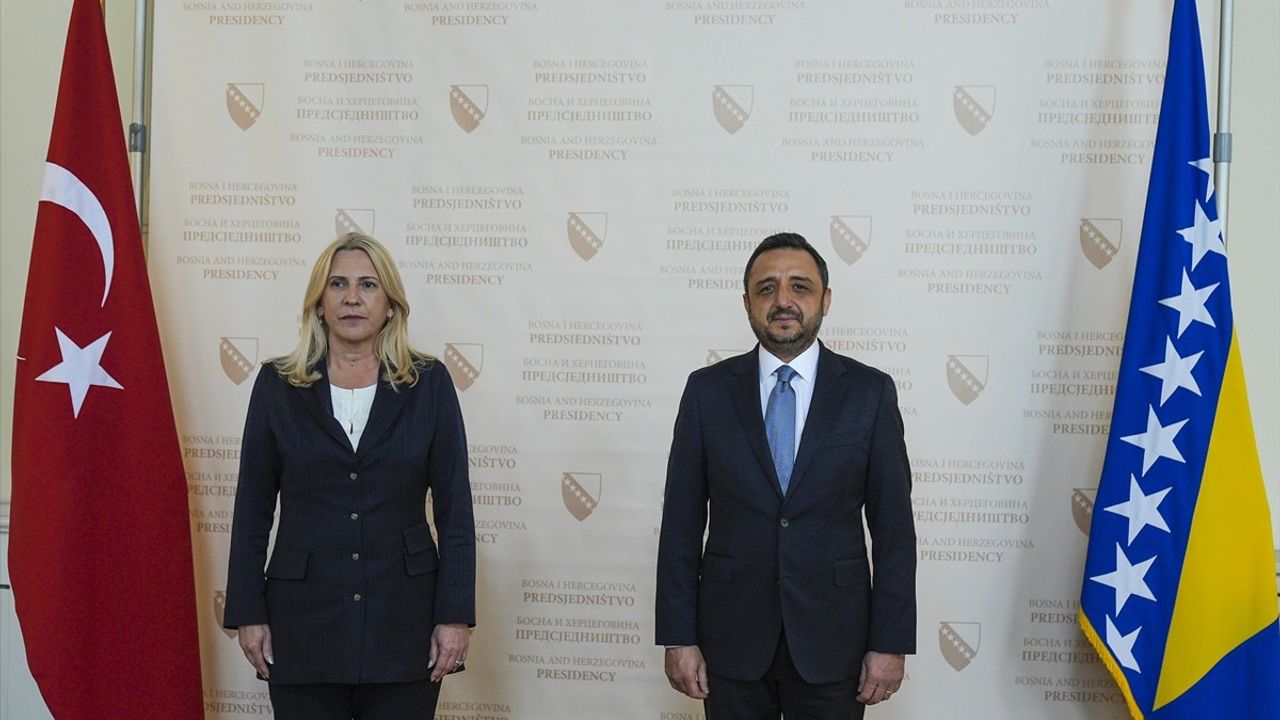 Türkiye'nin Saraybosna Büyükelçisi Emin Akseki, Güven Mektubunu Sundu