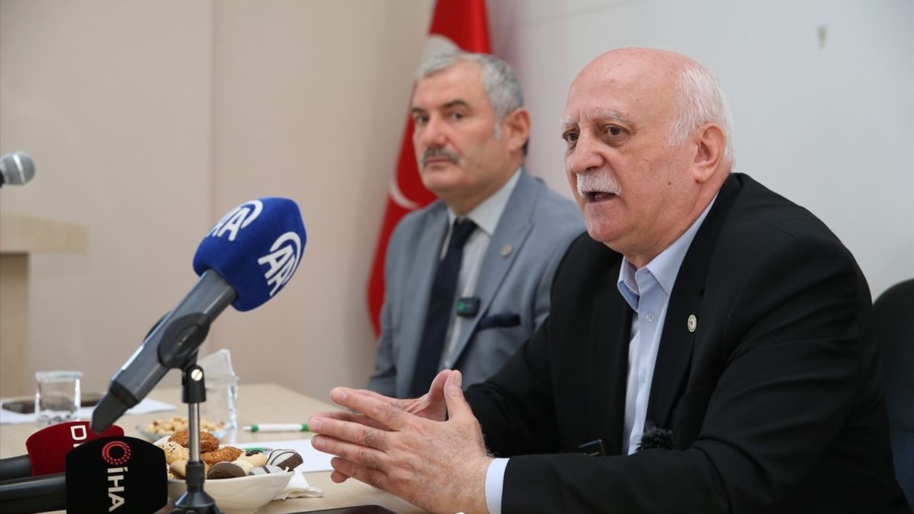 TZOB Genel Başkanı Bayraktar, Sakarya'da Çiftçi Sorunlarını Dinledi