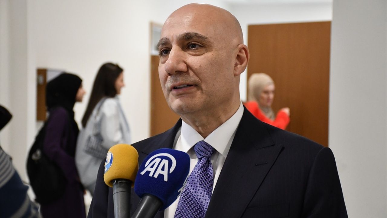 Üsküp’te Bankacılık Paneli: Gelecek Vizyonları Paylaşıldı