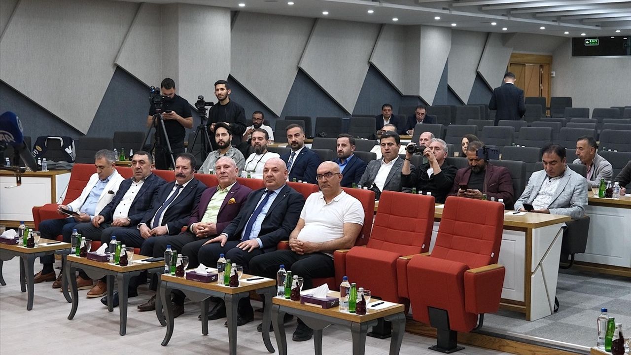 Van'da 'Dünya Kahvaltı Günü' Etkinlikleri Tanıtıldı