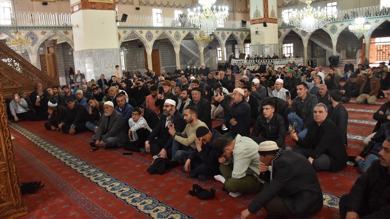 Van'da Kur'an-ı Kerim Ziyafeti Düzenlendi